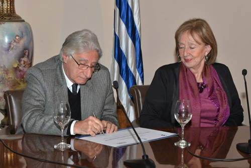 firma de autoridades