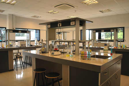 Polo Sala de química