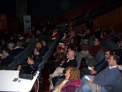 presentes en el acto