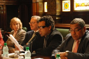 Ministro Ricardo Ehrlich y Anibal Pintos de la Comisi&oacute;n del Candombe