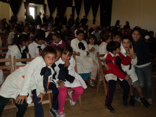 Alumnos de la escuela Nº 154
