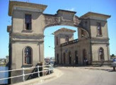 Obra simbólica e integradora