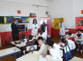 Ehrlich visita escuelas de Casavalle