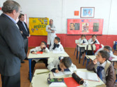 Ehrlich visita escuelas de Casavalle