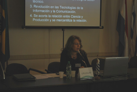 Ponencia de la Dra. Ana Laura Rivoir