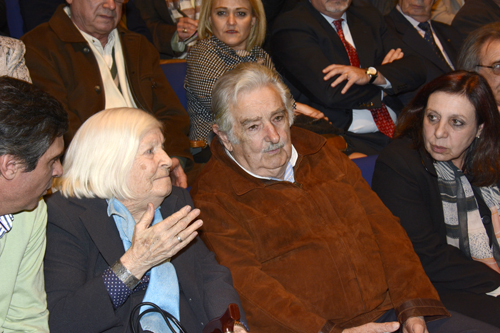 Susana Sienra y José Mujica Susana Sienra y José Mujica
