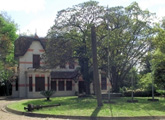 Foto de la fachada de la casa.