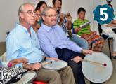 Achugar y Ehrlich en el taller