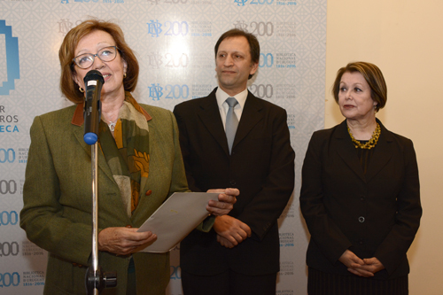 ministra Mu&ntilde;oz