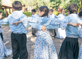 niños de la escuela Artigas de Paraguay